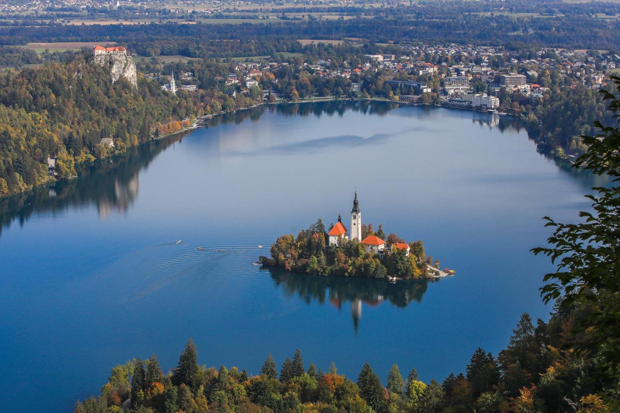 Apartments And Wellness Jelovca Радовлица Экстерьер фото